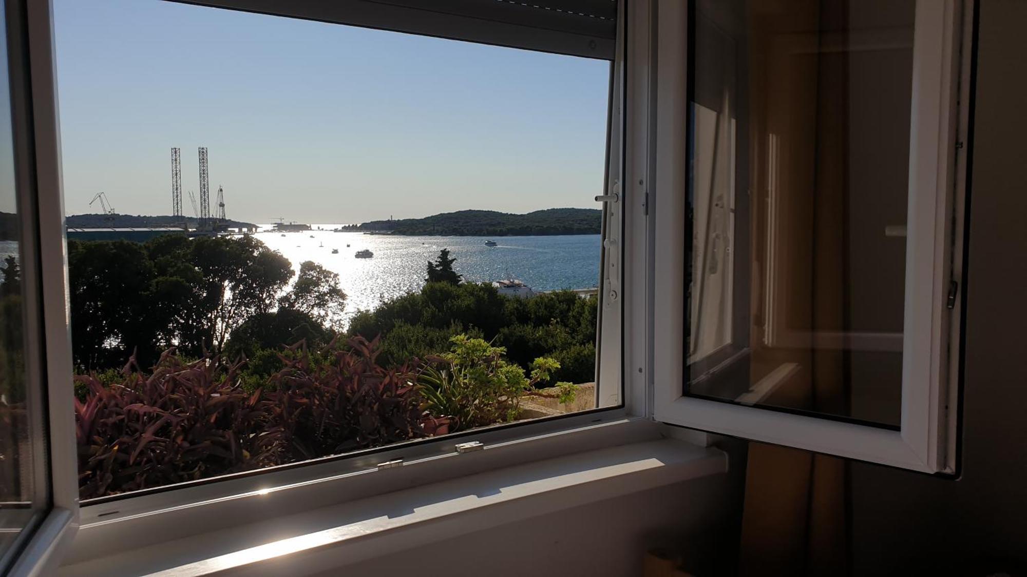 App Letta Sunset Pula Apartment Exterior photo